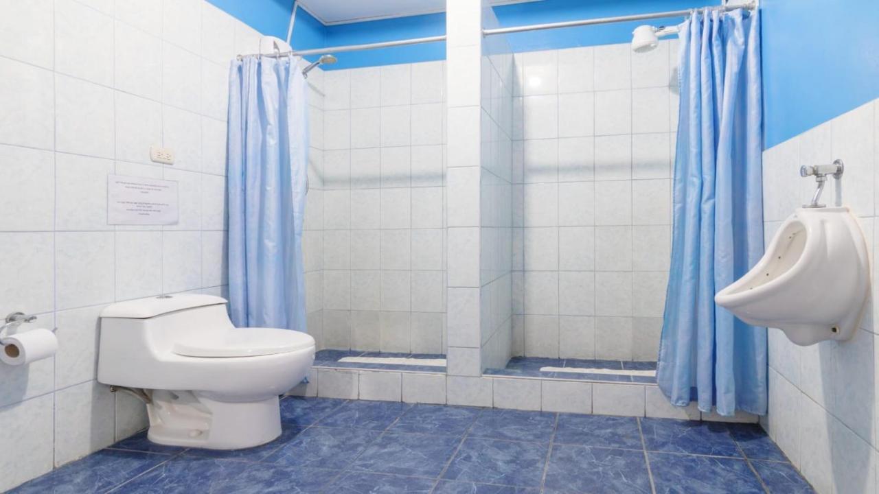 Beraja Family Hostel ليما المظهر الخارجي الصورة